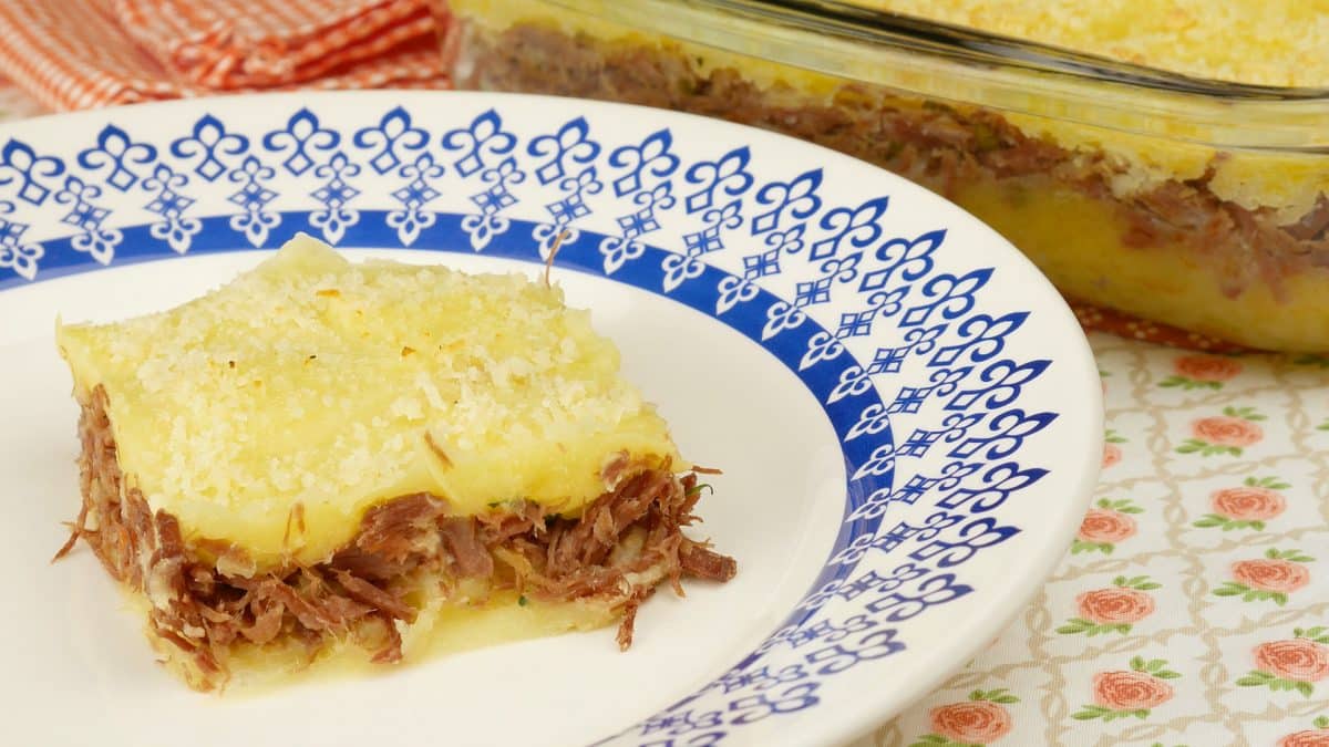 Foto da receita Como Fazer Escondidinho de Carne Seca