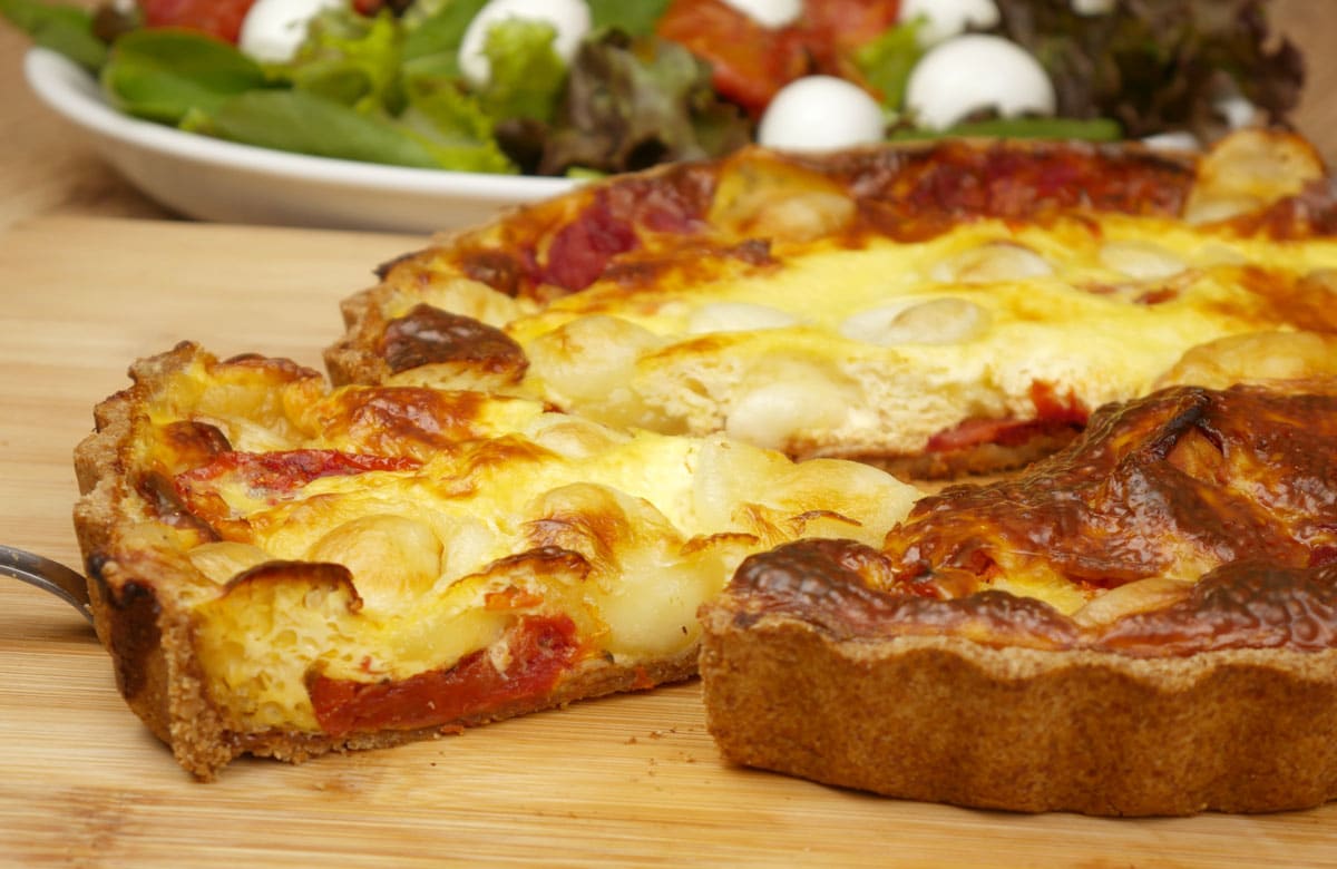 Foto da receita Como fazer Quiche Integral de mozzarella de Búfala com Tomate Seco
