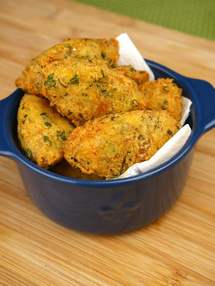 Foto da receita Como Fazer Bolinho de Bacalhau