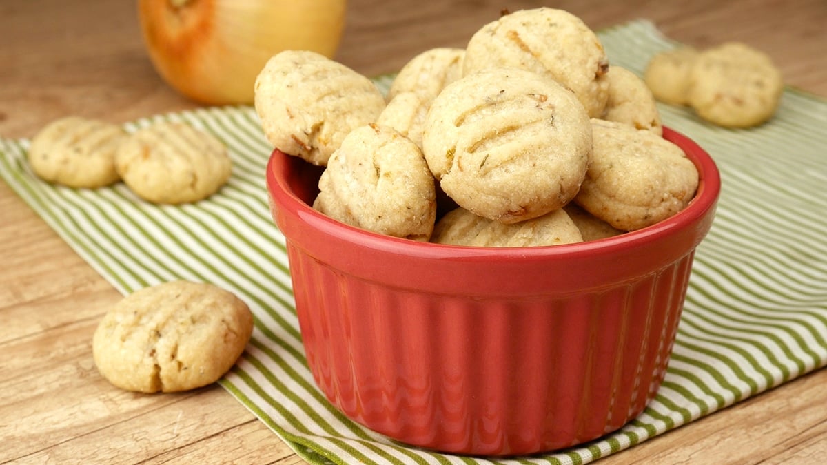 Foto da receita Como fazer Biscoitinho de Cebola