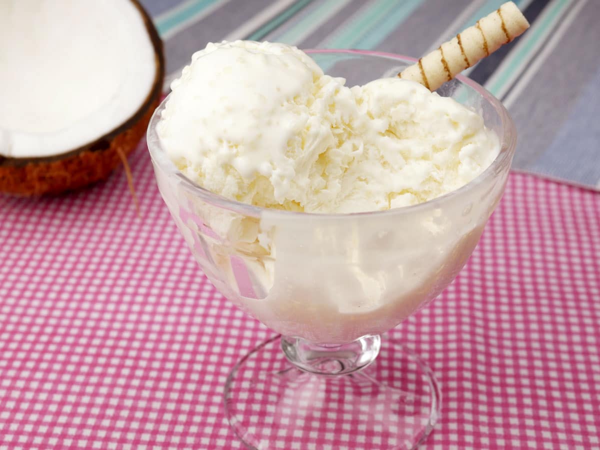 Foto da receita Como fazer Sorvete de Tapioca com Coco Super Cremoso Igual de Sorveteria