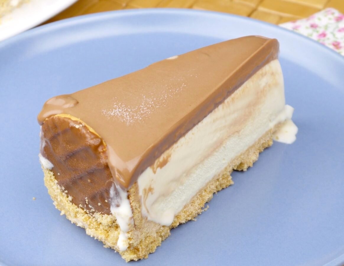 Foto da receita Como fazer Torta Holandesa de Sorvete
