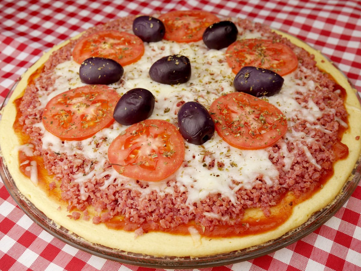 Foto da receita Como fazer Pizza de Micro ondas fácil pronta em 8 minutos
