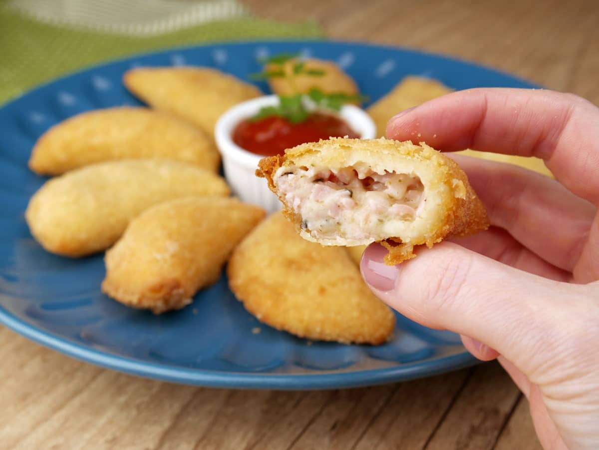 Foto da receita Como fazer Risoles de Presunto e Queijo