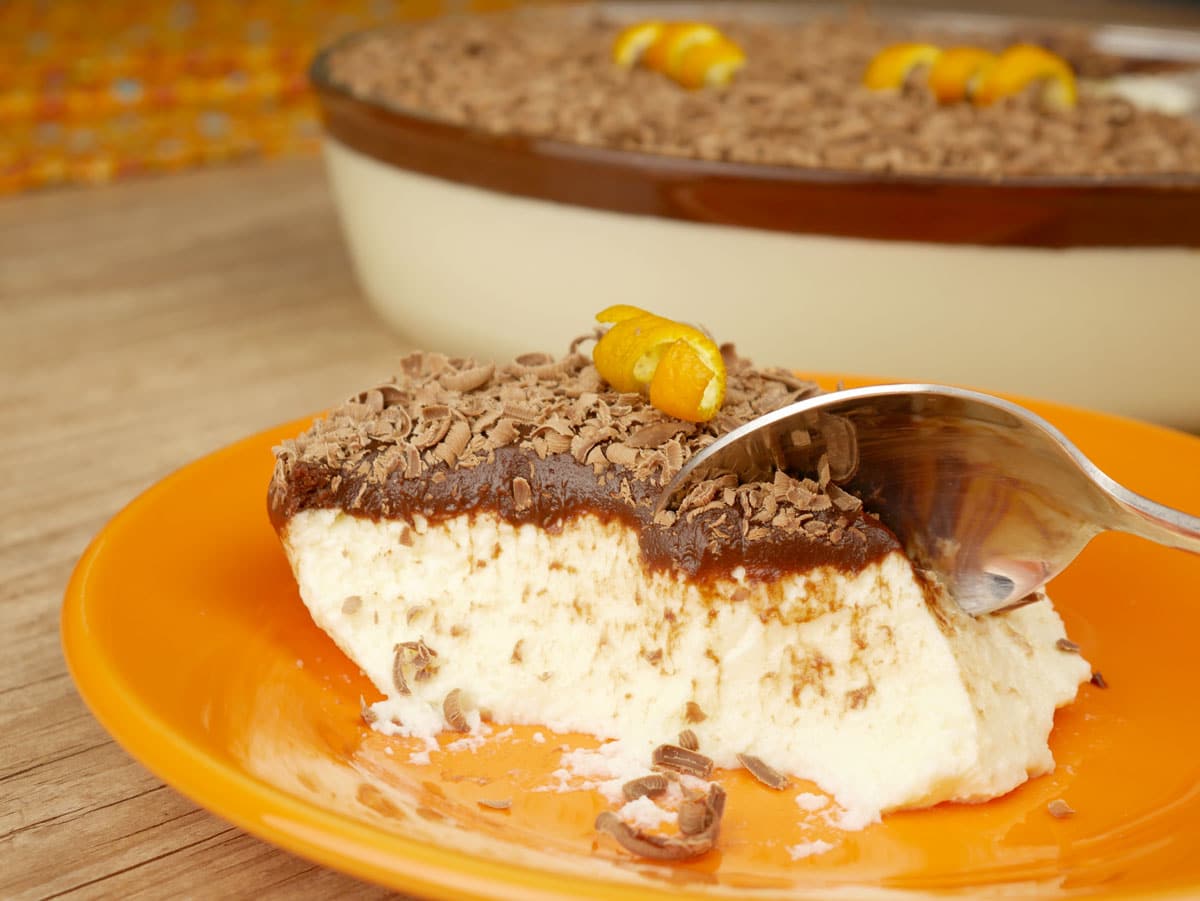 Foto da receita Como fazer Mousse de Laranja com Chocolate