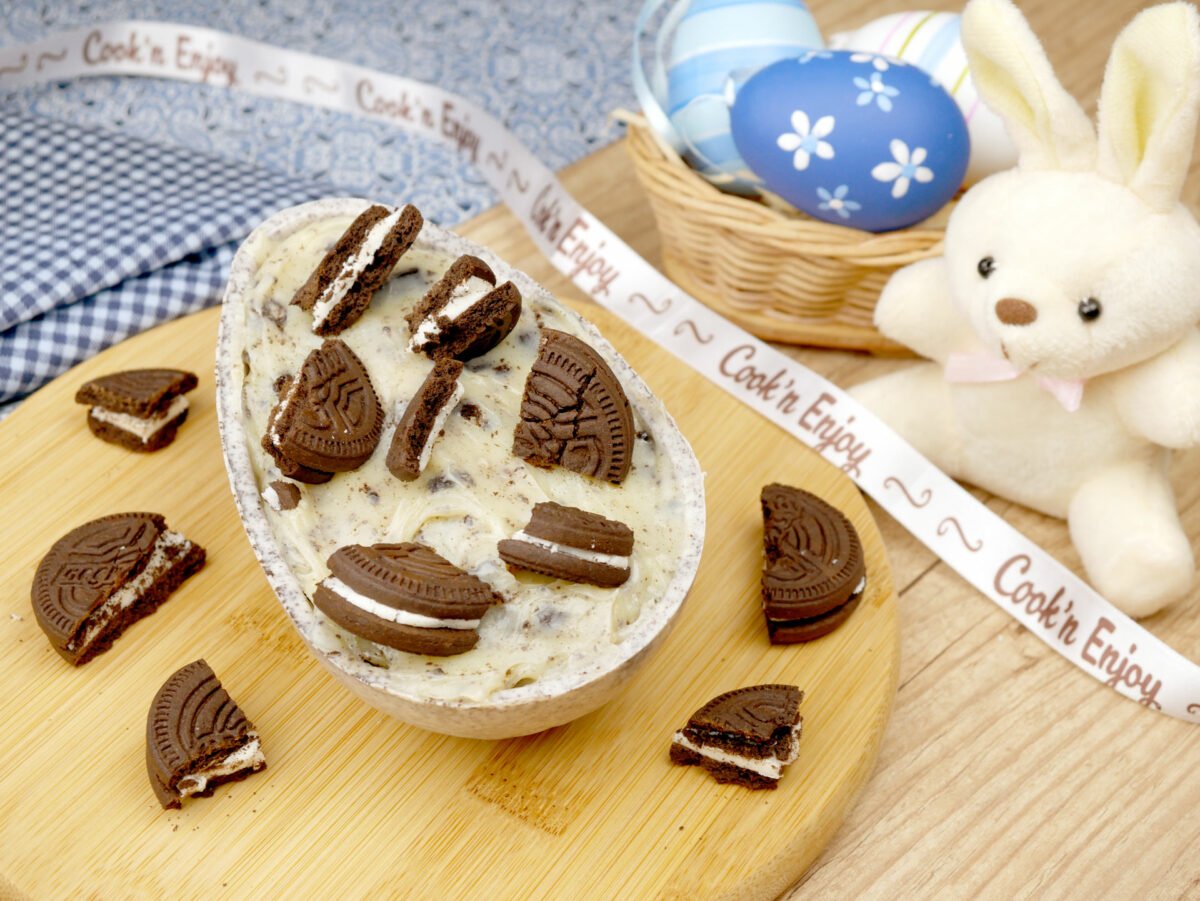 Foto da receita Como fazer Ovo Cookies'n Cream de Colher