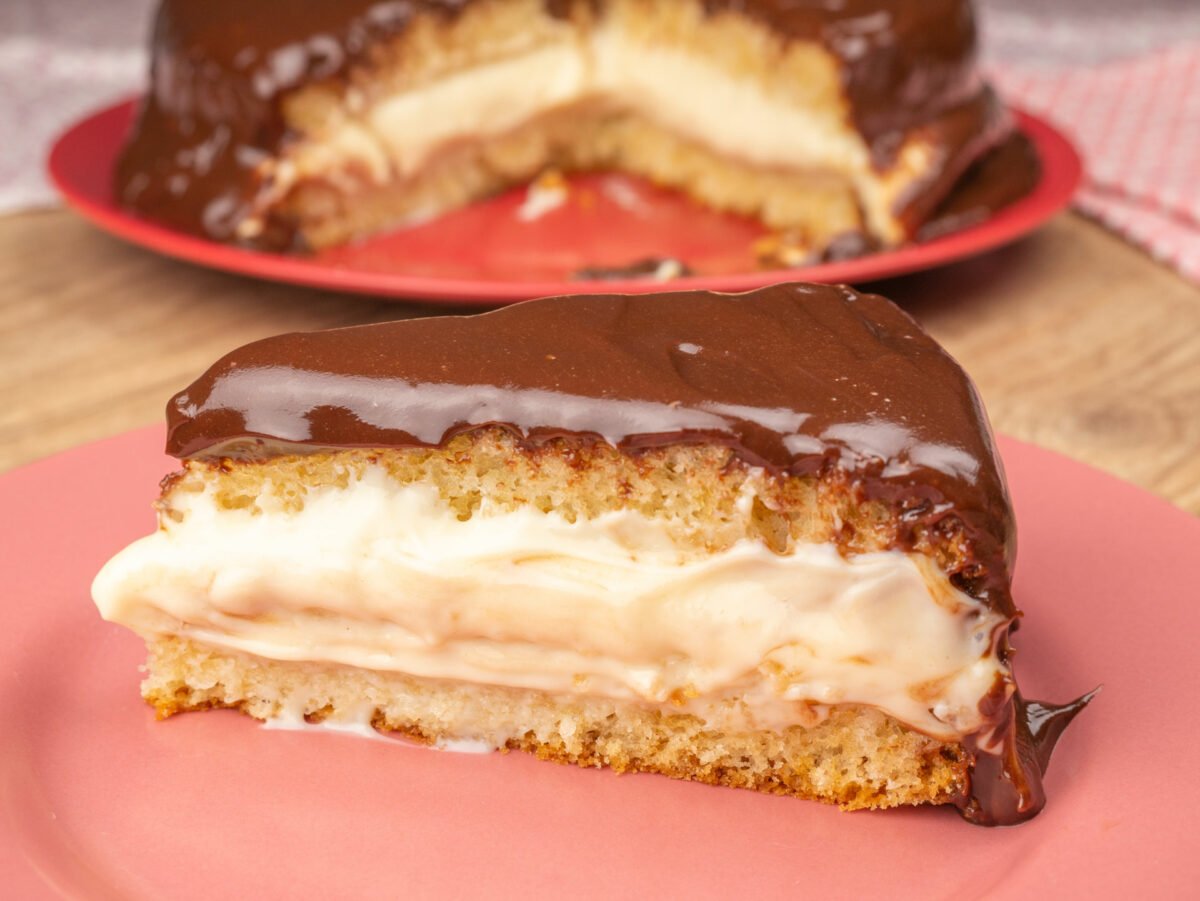 Foto da receita Como fazer Bolo de Creme com Ganache