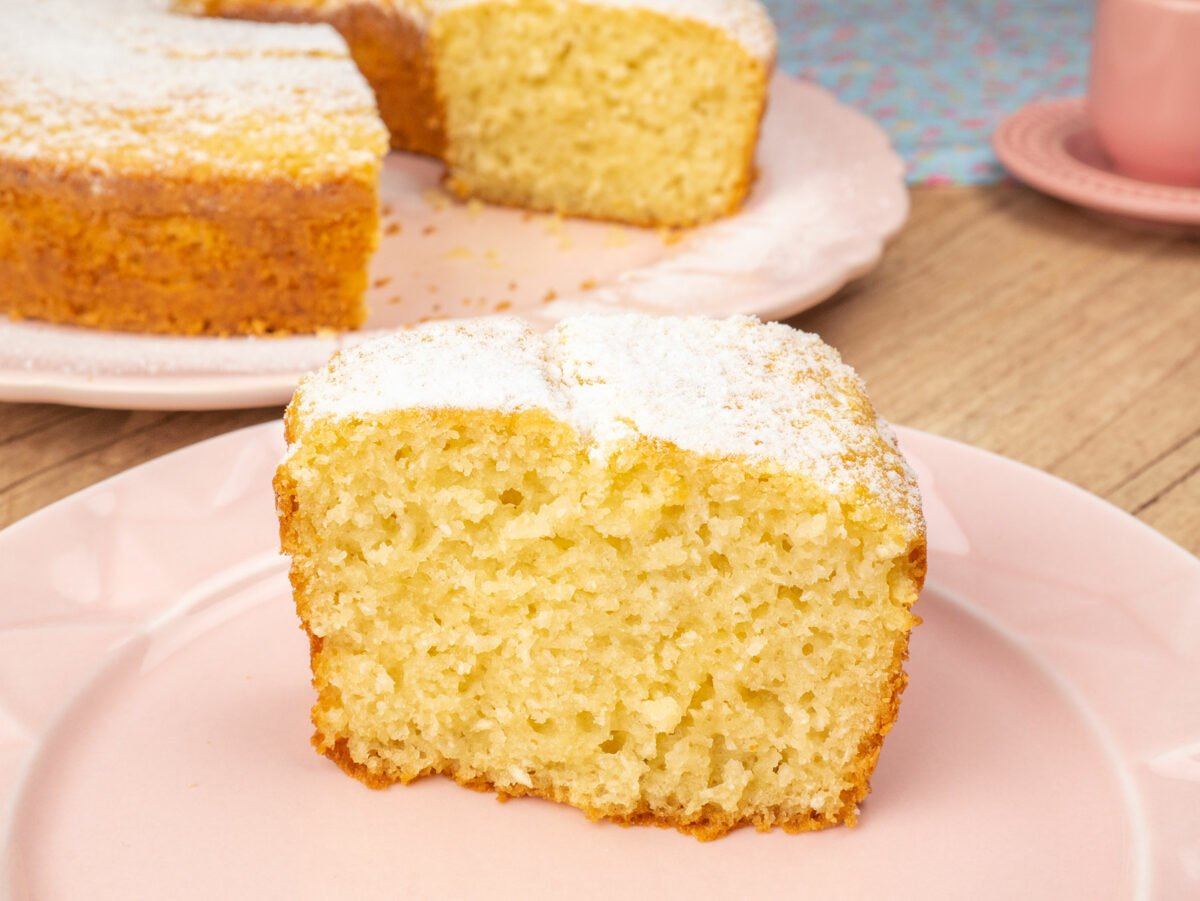 Foto da receita Como fazer Bolo de Mandioca Fofinho