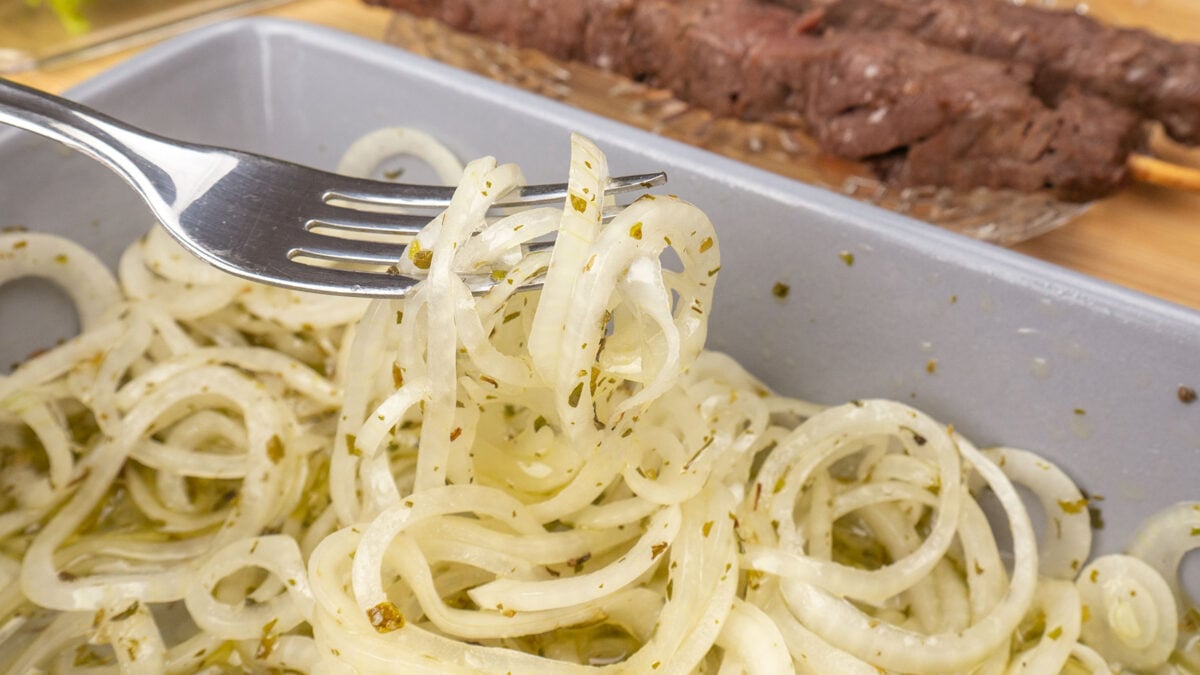 Como fazer Salada de Cebola