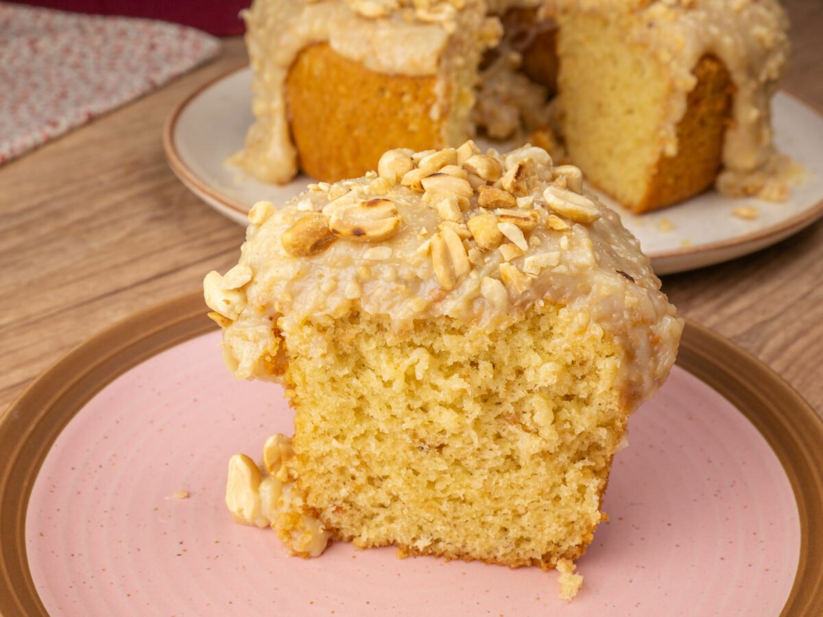 Foto da receita Como fazer Bolo de Amendoim Fácil