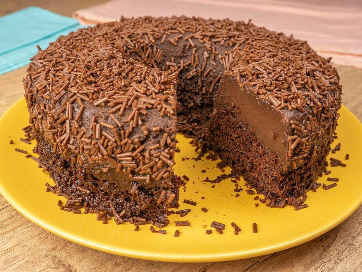 Foto da receita Como fazer Bolo Brigadeirão