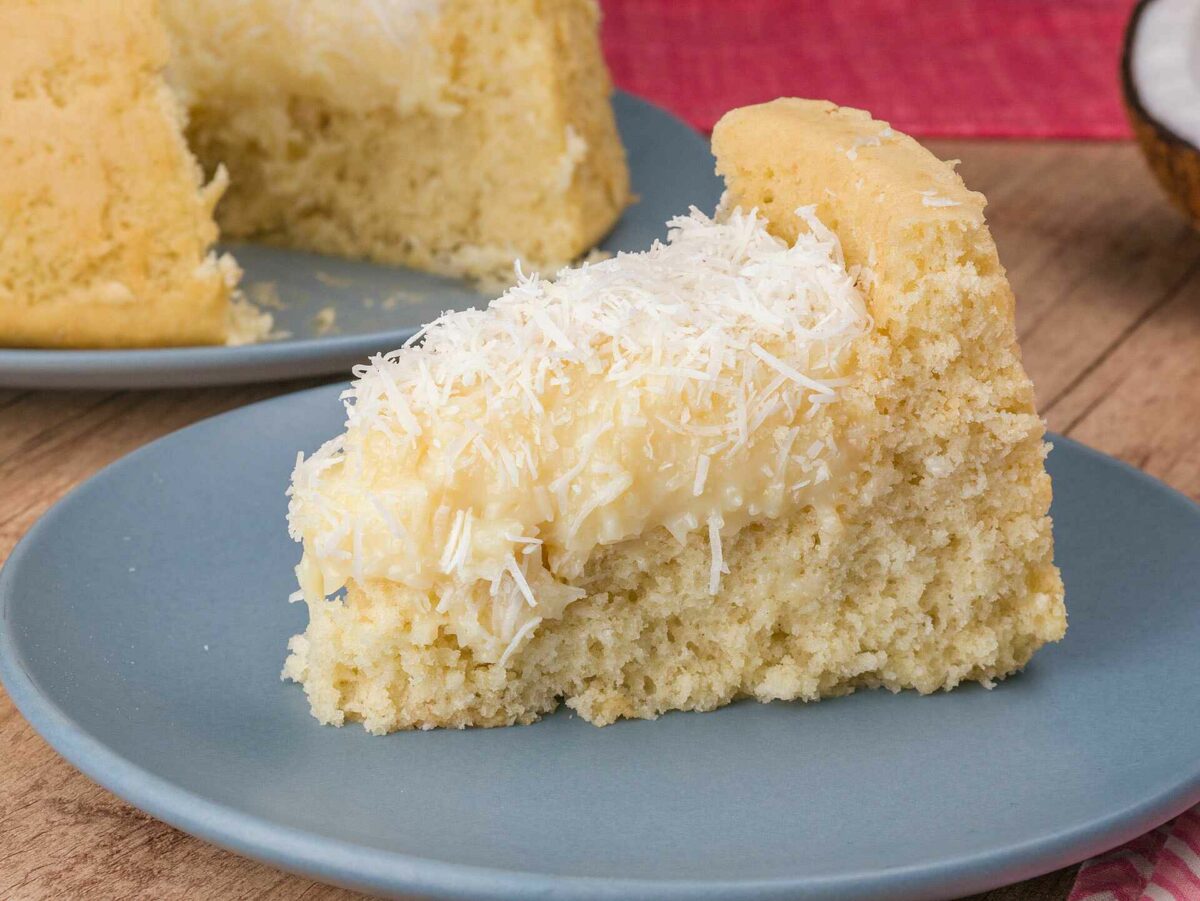 Como fazer Bolo de Coco Piscina de Liquidificador