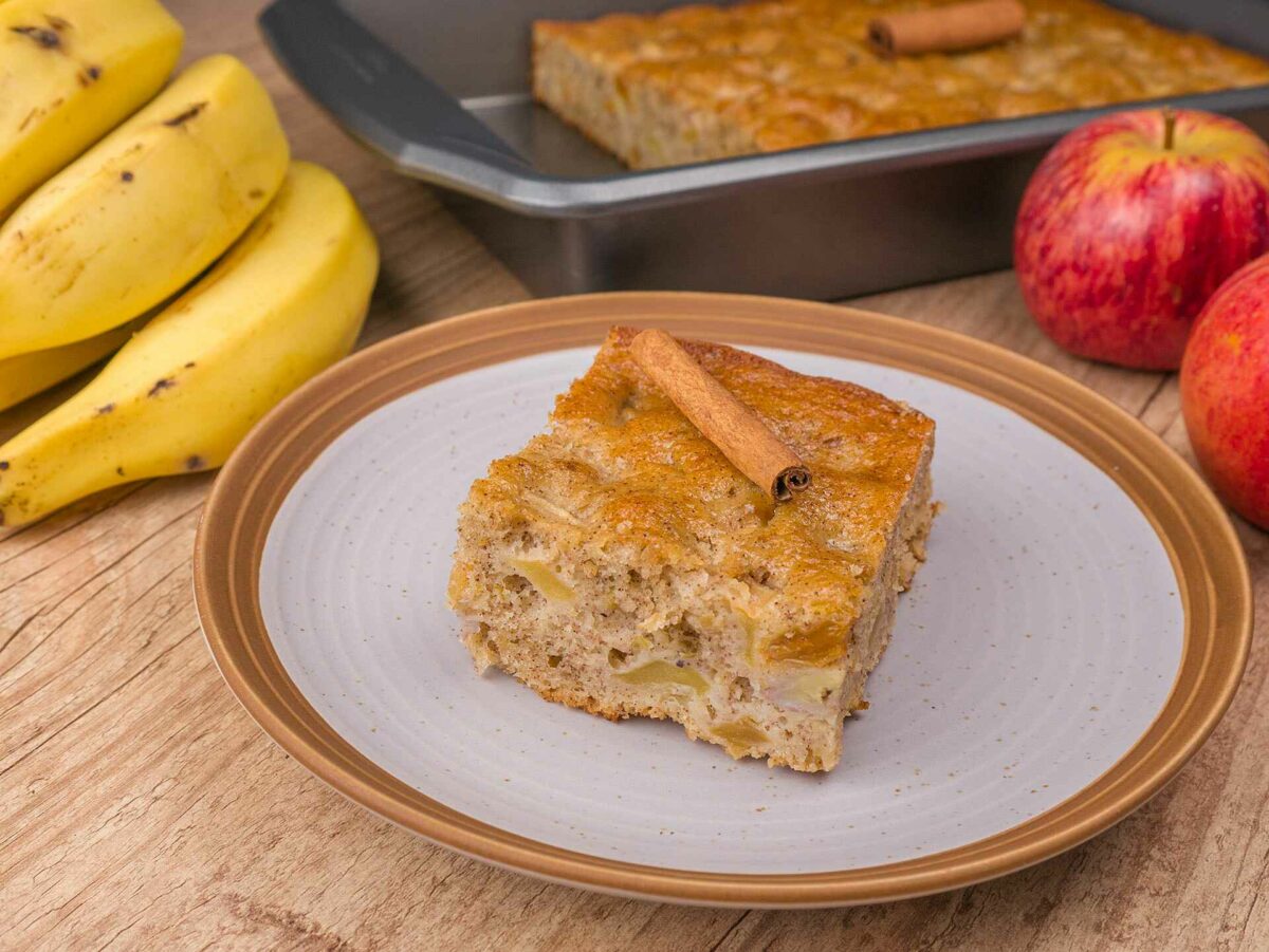Como fazer Bolo de Banana e Maçã de Liquidificador