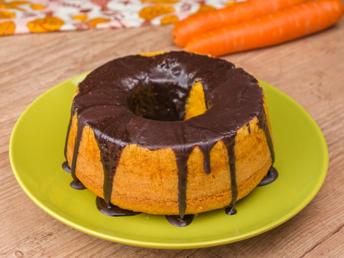 Como fazer Bolo de Cenoura com 1 Ovo pronto em 16 minutos na Air Fryer
