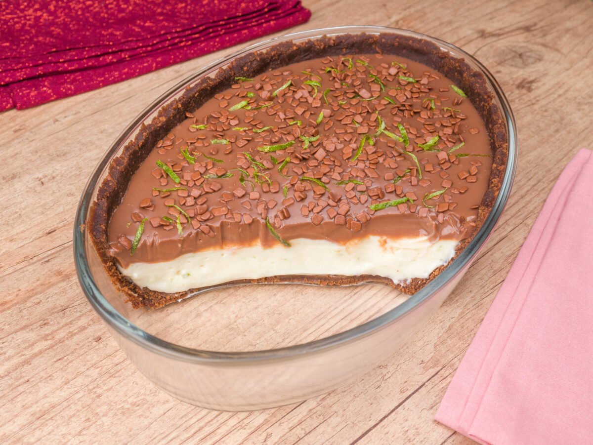 Como fazer Torta de Limão com Chocolate na Travessa