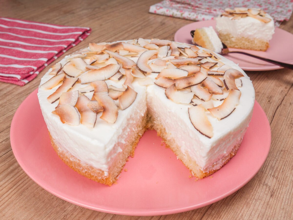 Como fazer Bolo Mousse de Coco