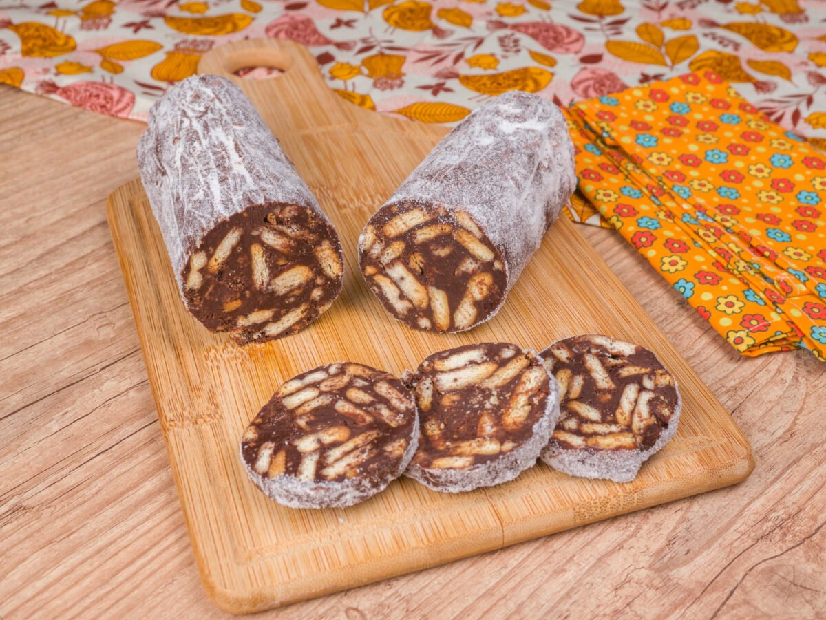 Como fazer Salame de Chocolate
