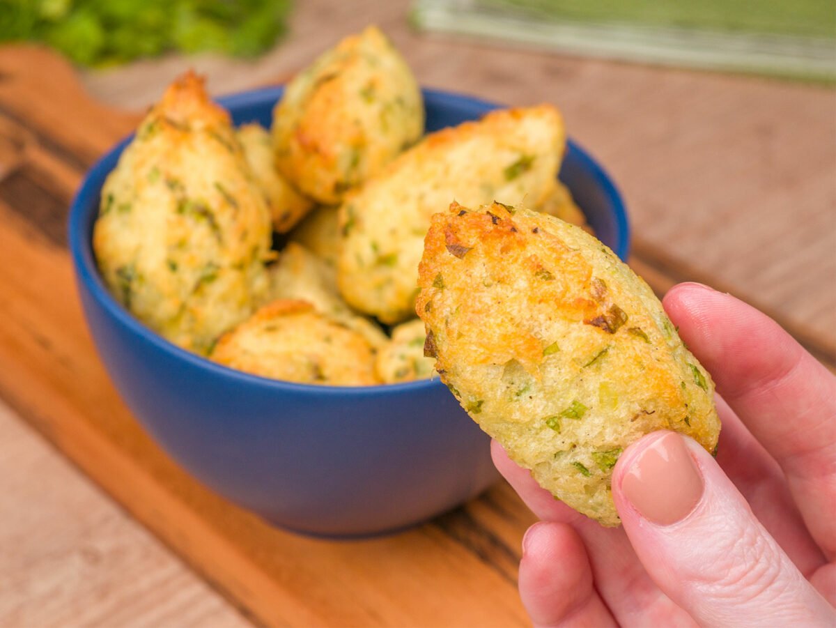 Como fazer Bolinho de Bacalhau Cremoso na Airfryer