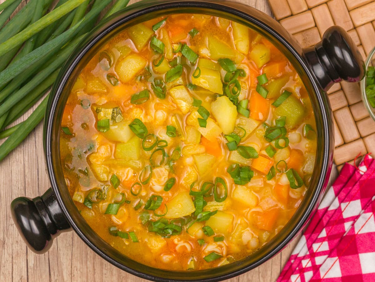 Como fazer Sopa de Legumes com Macarrão