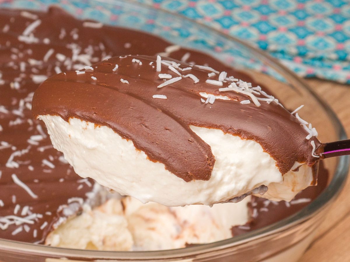 Como fazer Mousse de Coco com Chocolate