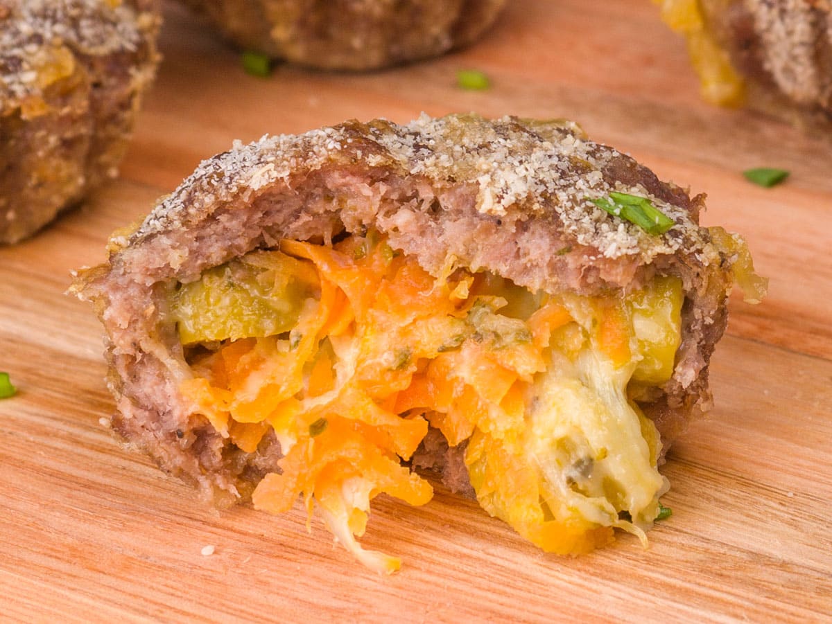 How to make Ground Beef Mini Pies