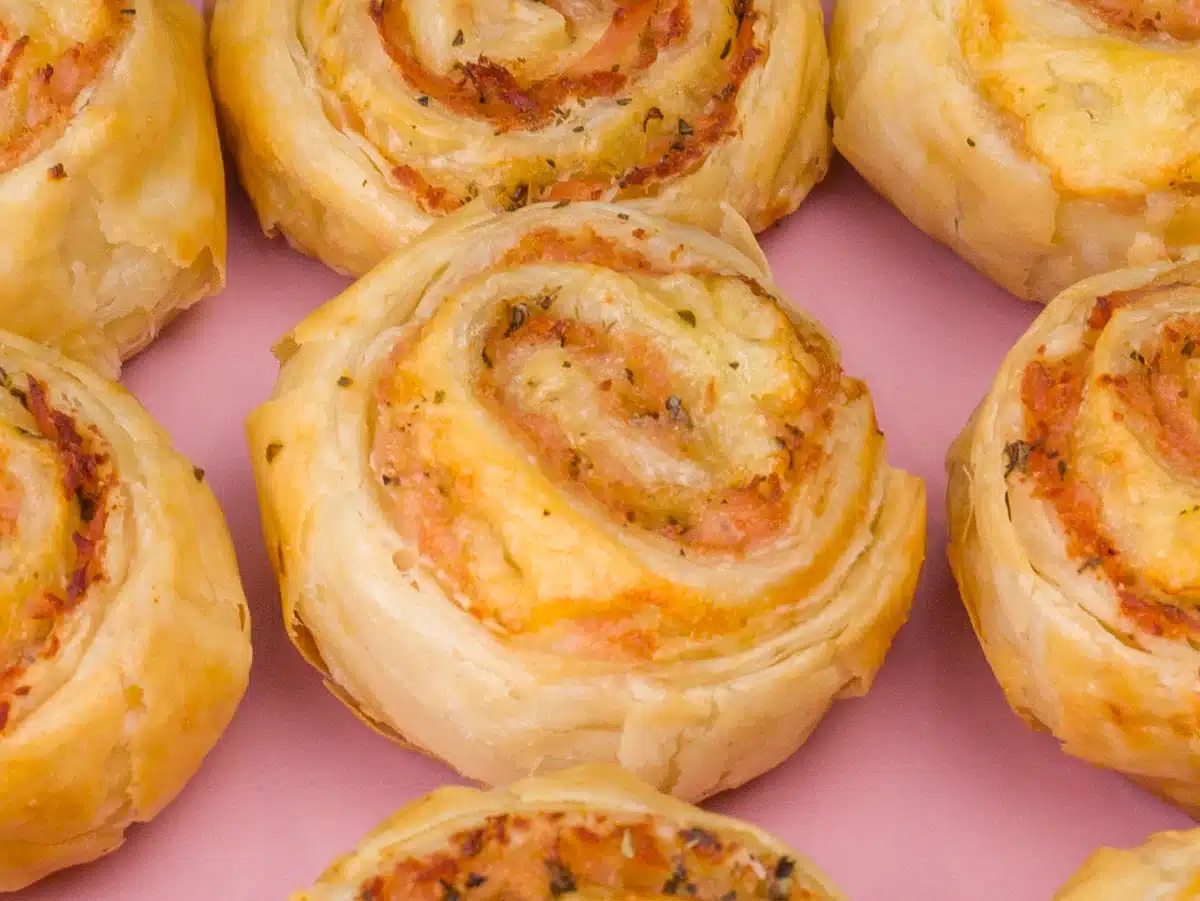 How to Make Puff Pastry Turkey Breast Roll