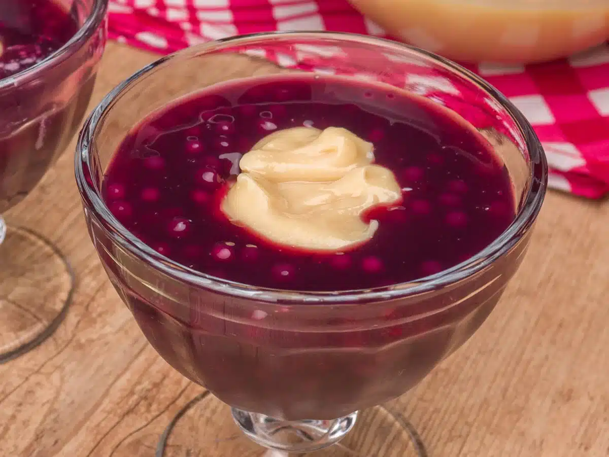 Foto da receita How to Make Sagu Brazilian Dessert with Wine