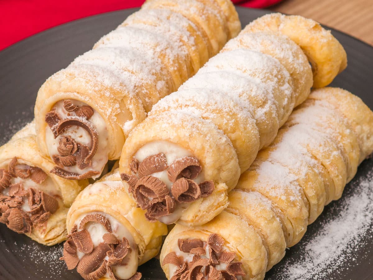 Como fazer Cannoli de Massa Folhada