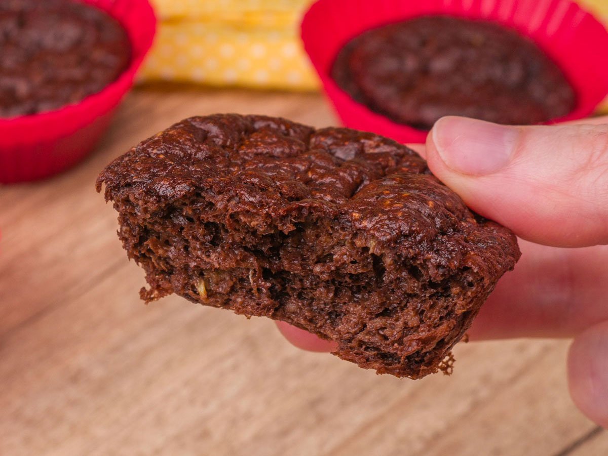 Foto da receita Como fazer Bolinho de Chocolate sem Açúcar